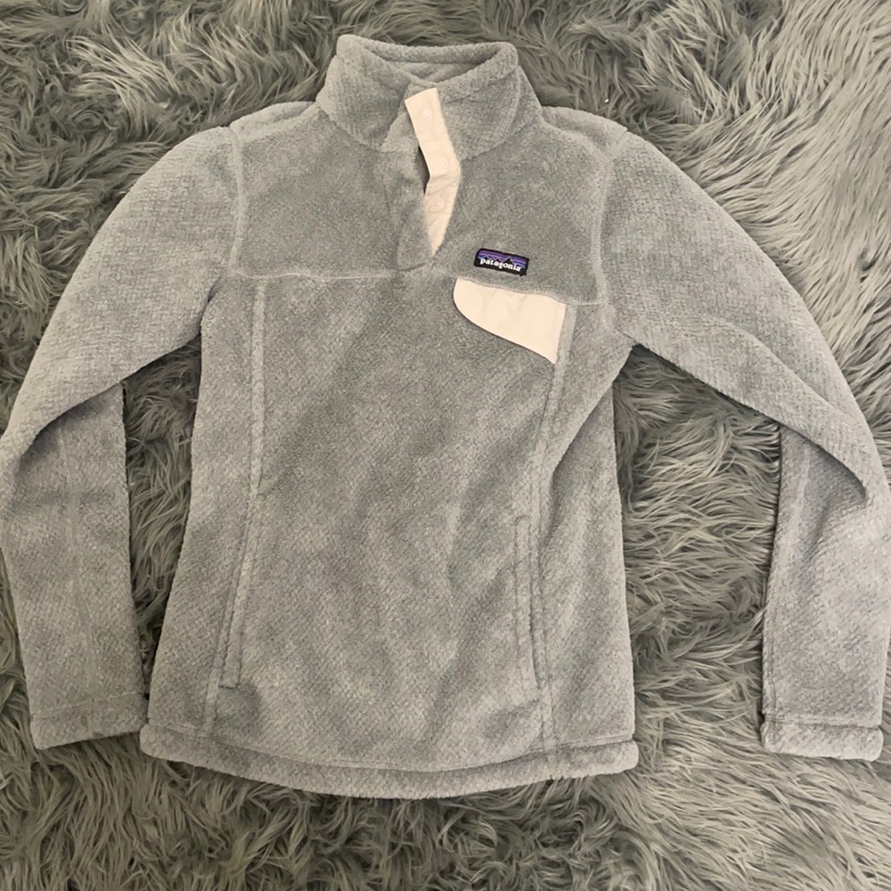 Patagonia Women’s Re-Tool Snap-T Fleece Pullover Size XS Tailored Grey/Calcium